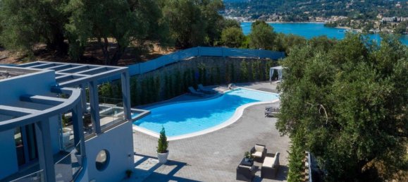 4 bedrooms Villa in Corfu, Greece No. 1485 7