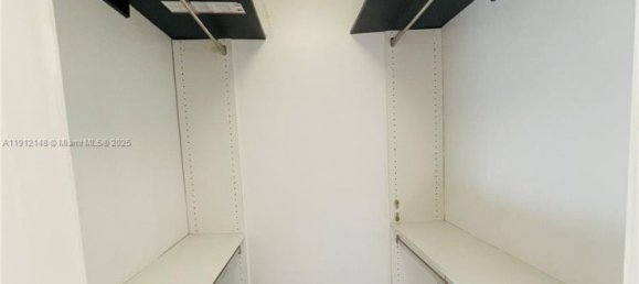 2 dormitorios propiedad comercial en venta en Miami, Miami-Dade, Florida, USA № 614190 13