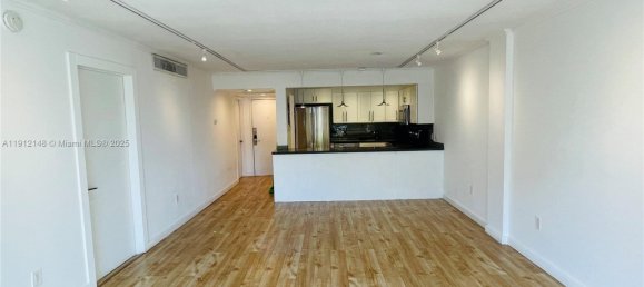 2 dormitorios propiedad comercial en venta en Miami, Miami-Dade, Florida, USA № 614190 6