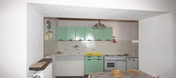 4 rooms House in Varallo, Italy No. 144639 4