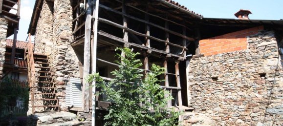 4 rooms House in Varallo, Italy No. 144639 11