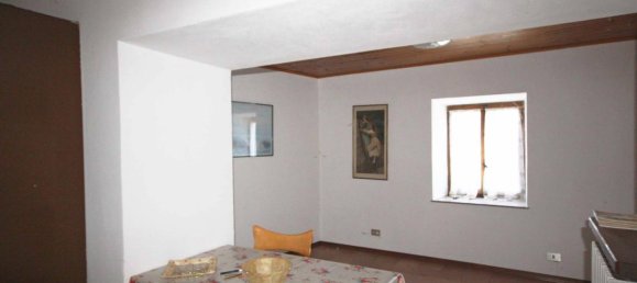 4 rooms House in Varallo, Italy No. 144639 5