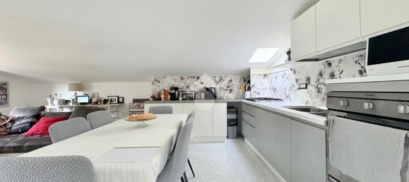 4 bedrooms Villa in Rimini, Italy No. 359907 9