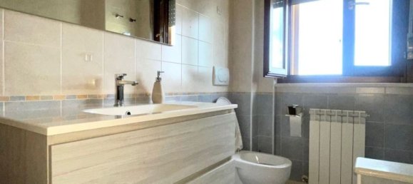 5 غرف نوم شقة في Ascoli Piceno, Italy رقم 372384 10