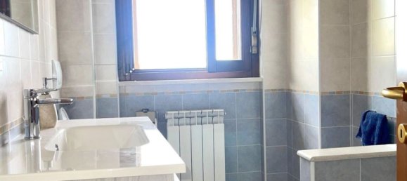 5 غرف نوم شقة في Ascoli Piceno, Italy رقم 372384 9