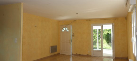 Casa de 3 dormitorios en Meschers-sur-Gironde, France No. 292601 2