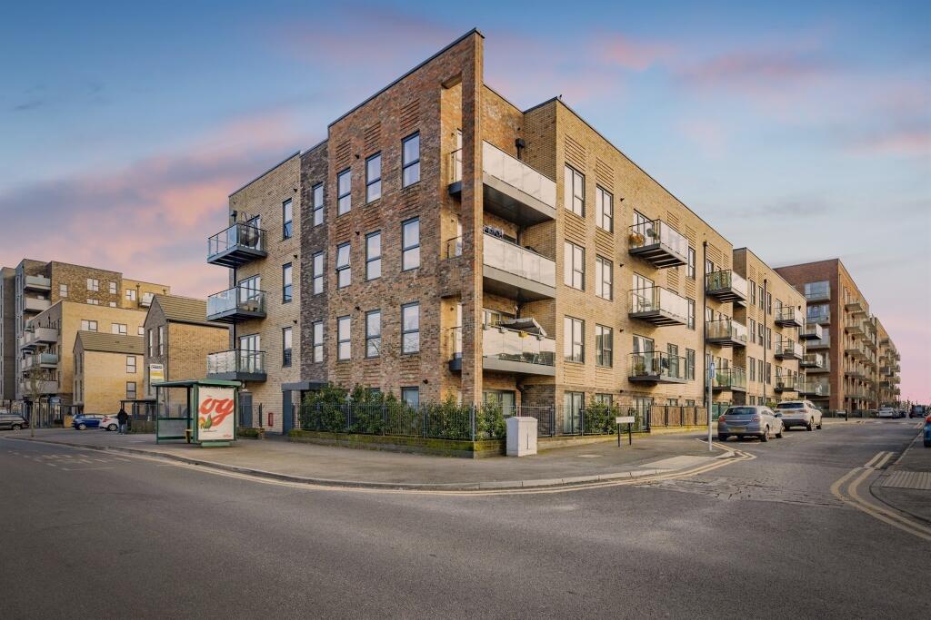 2 bedrooms Apartment in Watford, United Kingdom No. 6053