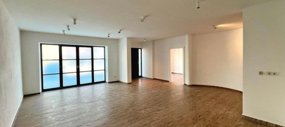 Здание с 10 комнатами в Ротталь-Инн, Германия № 137939 9