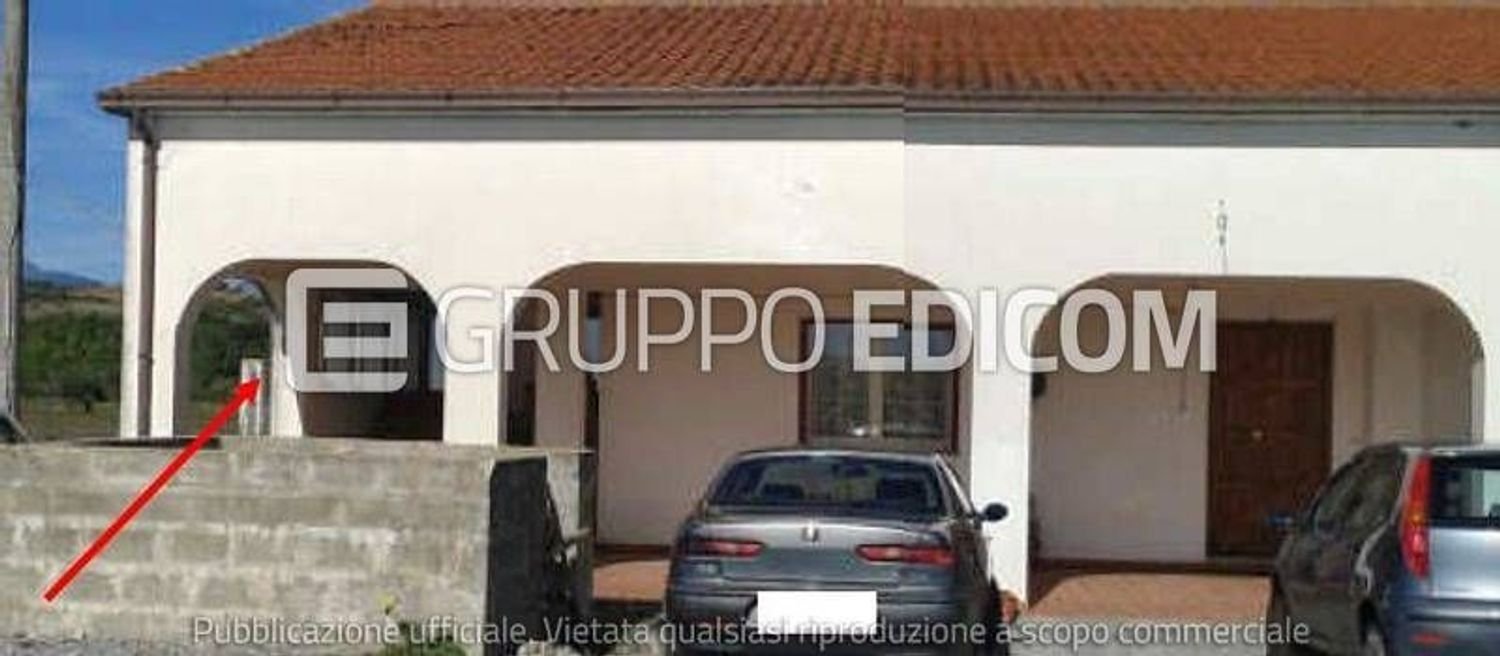 7 rooms Apartment in San Marco Argentano, Italy No. 270653