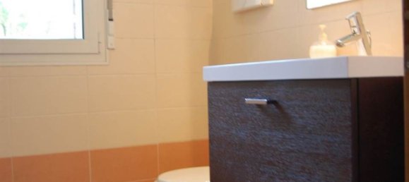 2 Schlafzimmer Wohnung in Vimodrone, Italy, Nr. 357896 6