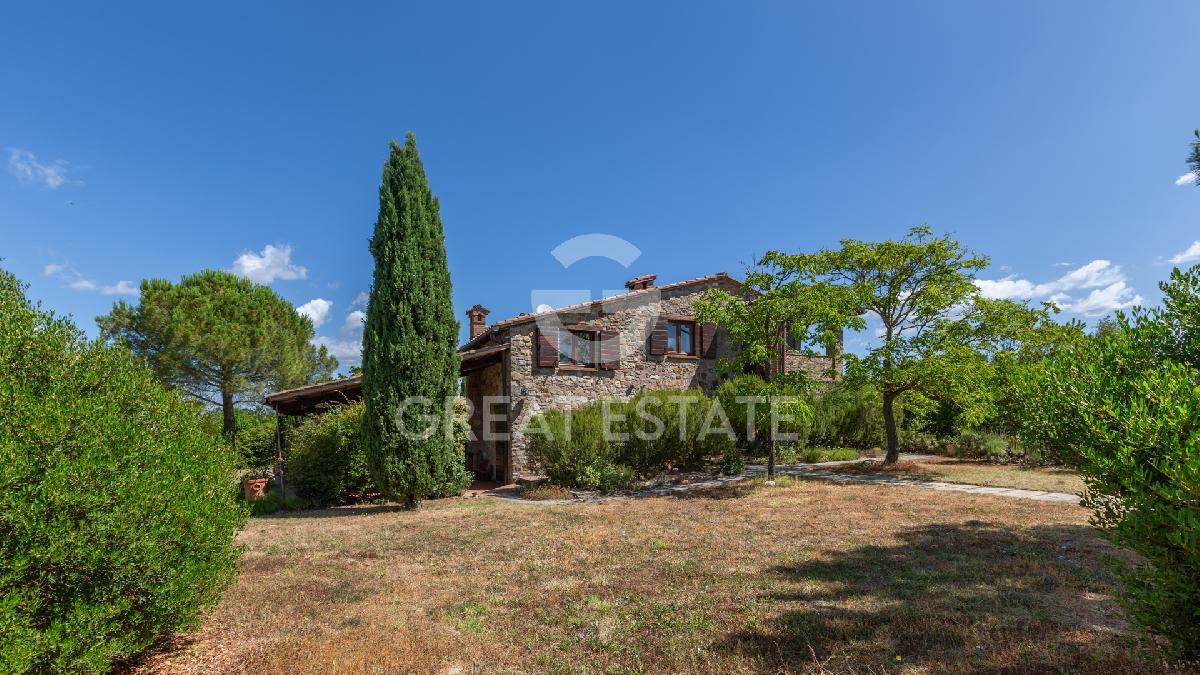 Casa T4 em Fabro, Italy N.º 288037