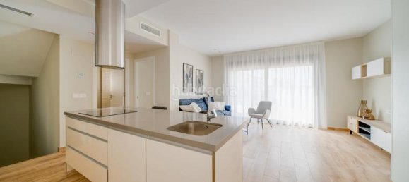 Дом с 4 спальнями в Аликанте, Испания № 131839 5