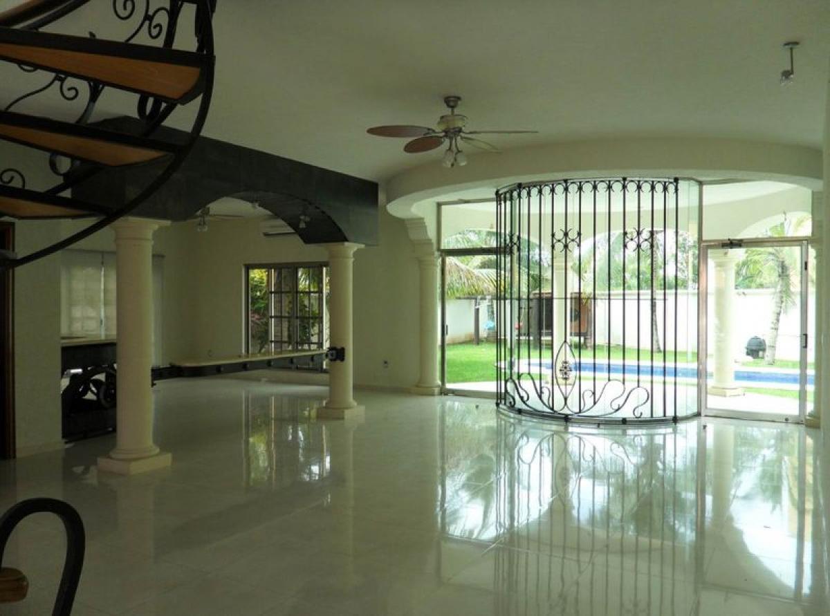 4 bedrooms House for sale in Mexico № 173210