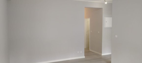 3 Schlafzimmer Wohnung in Loures, Portugal, Nr. 95067 9