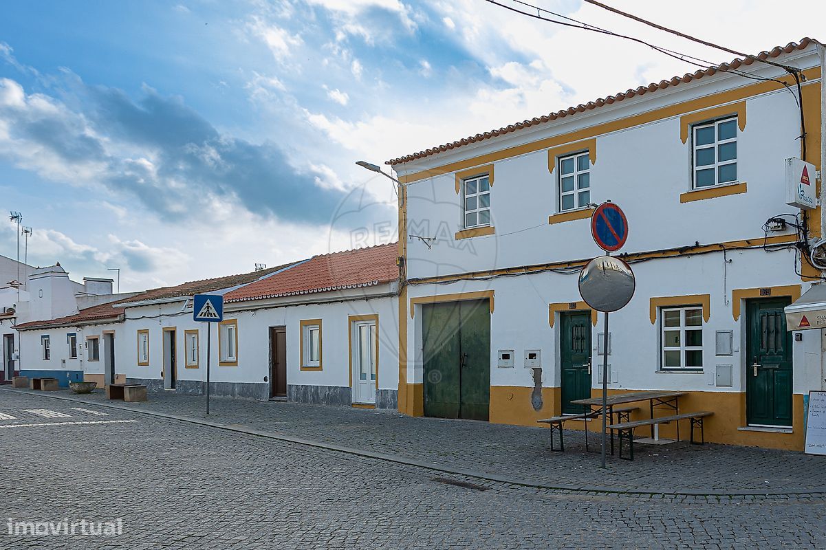 7 bedrooms House in Igrejinha, Portugal No. 29237