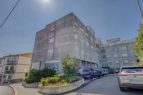 Apartamento de 2 dormitorios en Vila Nova de Gaia, Portugal No. 343063