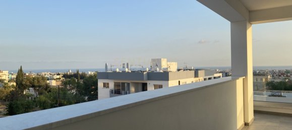 4 bedrooms Apartment in Mesa Geitonia, Cyprus No. 2702 11