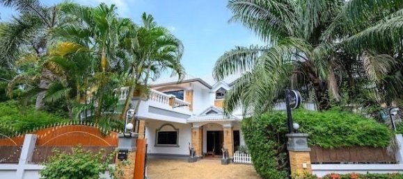 6 chambres house à louer à Pattaya, Chonburi, Eastern Thailand, Thailand № 12694 6