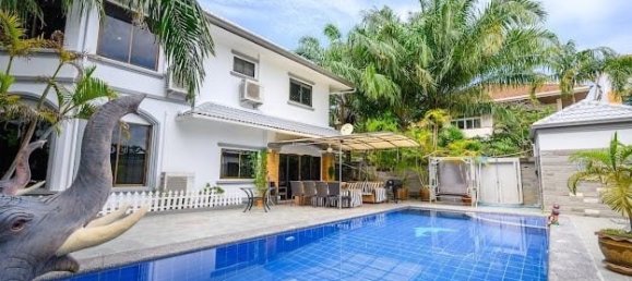 6 chambres house à louer à Pattaya, Chonburi, Eastern Thailand, Thailand № 12694 2