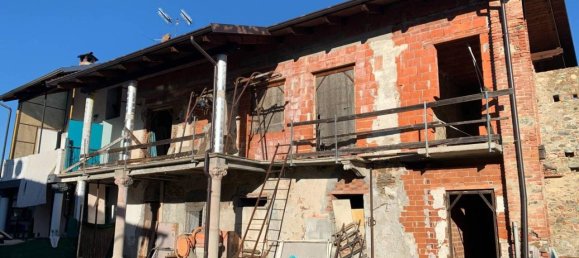 7 rooms House in Cossano Canavese, Italy No. 120402 33