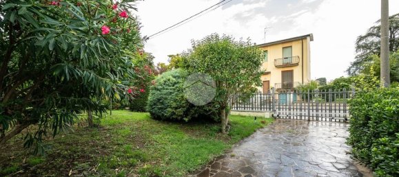 4 bedrooms Villa in Curtatone, Italy No. 363384 29