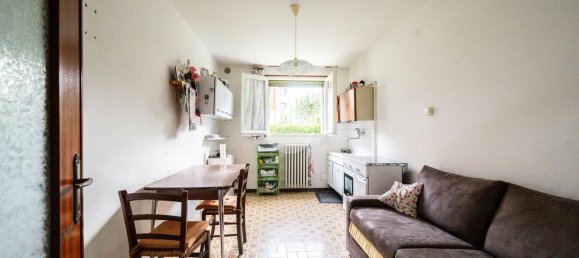 4 bedrooms Villa in Curtatone, Italy No. 363384 23