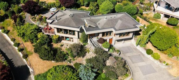 3 Schlafzimmer Haus in British Columbia, Canada, Nr. 1114 2