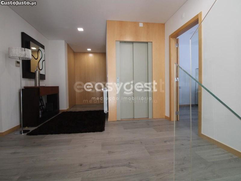 5 chambres Maison à Coimbra, Portugal No. 146261