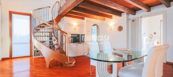 2 bedrooms Penthouse in Anzola dell'Emilia, Italy No. 334238 18