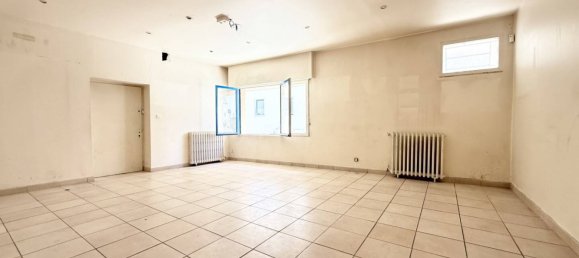 Estudio en Vannes, France No. 285670 3