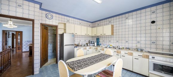 4 bedrooms House in Vila Nova de Gaia, Portugal No. 6989 3