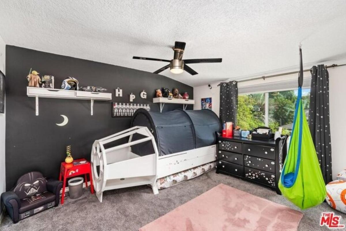 4 bedrooms House in Woodland Hills, USA No. 371567