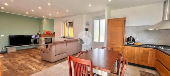 2 Schlafzimmer Villa in Avigliana, Italy, Nr. 330897 7