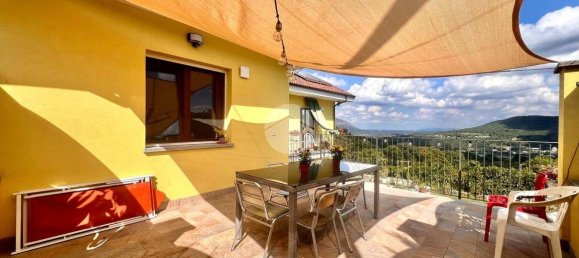 2 Schlafzimmer Villa in Avigliana, Italy, Nr. 330897 4