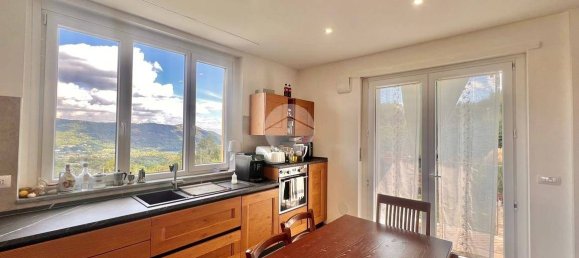 2 Schlafzimmer Villa in Avigliana, Italy, Nr. 330897 9