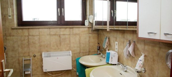 Таунхаус с 7 комнатами в Gunzburg, Германия № 326193 22