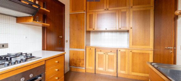 4 Schlafzimmer Penthouse in Milan, Italy, Nr. 243683 17