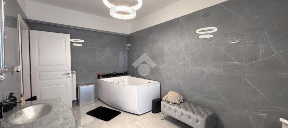 7 غرف نوم فيلا في Genzano di Roma, Italy رقم 342201 43