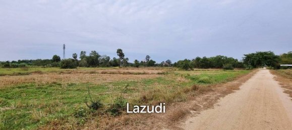  Commercial property in Pattaya, Thailand No. 13585 3