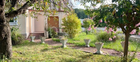 3 chambres Maison à Lescar, France No. 295709 10