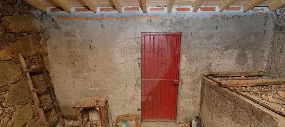 Дом с 3 спальнями в Вила Нова ди Пояриш, Португалия № 161795 12