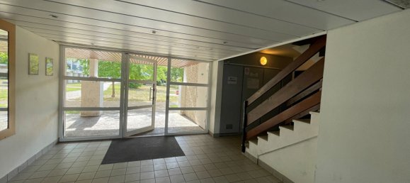 4-salle Appartement à Cenon, France No. 328497 5