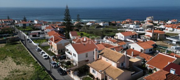 3 Schlafzimmer Haus in Colares, Portugal, Nr. 43054 4