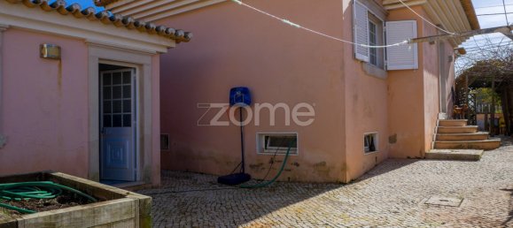 3 Schlafzimmer Haus in Colares, Portugal, Nr. 43054 36