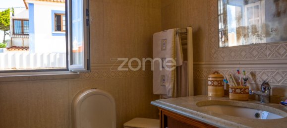 3 Schlafzimmer Haus in Colares, Portugal, Nr. 43054 11