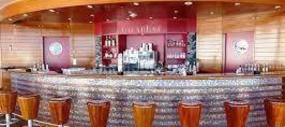 2 rooms Commercial property in Lucca, Italy No. 25715 2