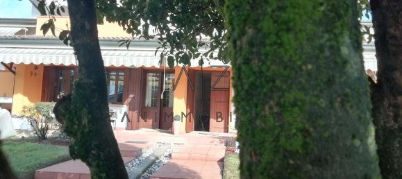 5 rooms Villa in Altivole, Italy No. 67075 6