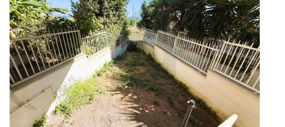 Dúplex de 2 dormitorios en Santa Marinella, Italy No. 335488 3