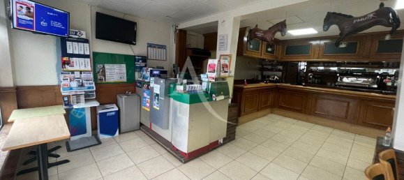 Propiedad comercial en Roissy-en-Brie, France 190 m² No. 139449 2