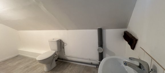 4 غرف نوم منزل في Saint-Priest-la-Marche, France رقم 57680 11